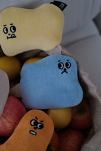 將圖片載入圖庫檢視器 [現貨] Small Stuff | Ugly Toy | 有機棉寵物玩具 | 寵物藏食/拉扯玩具 | 芭娜娜黃
