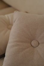 將圖片載入圖庫檢視器 [現貨] Small Stuff 毛孩迷你枕頭 MINI PILLOW | 百搭燕麥色
